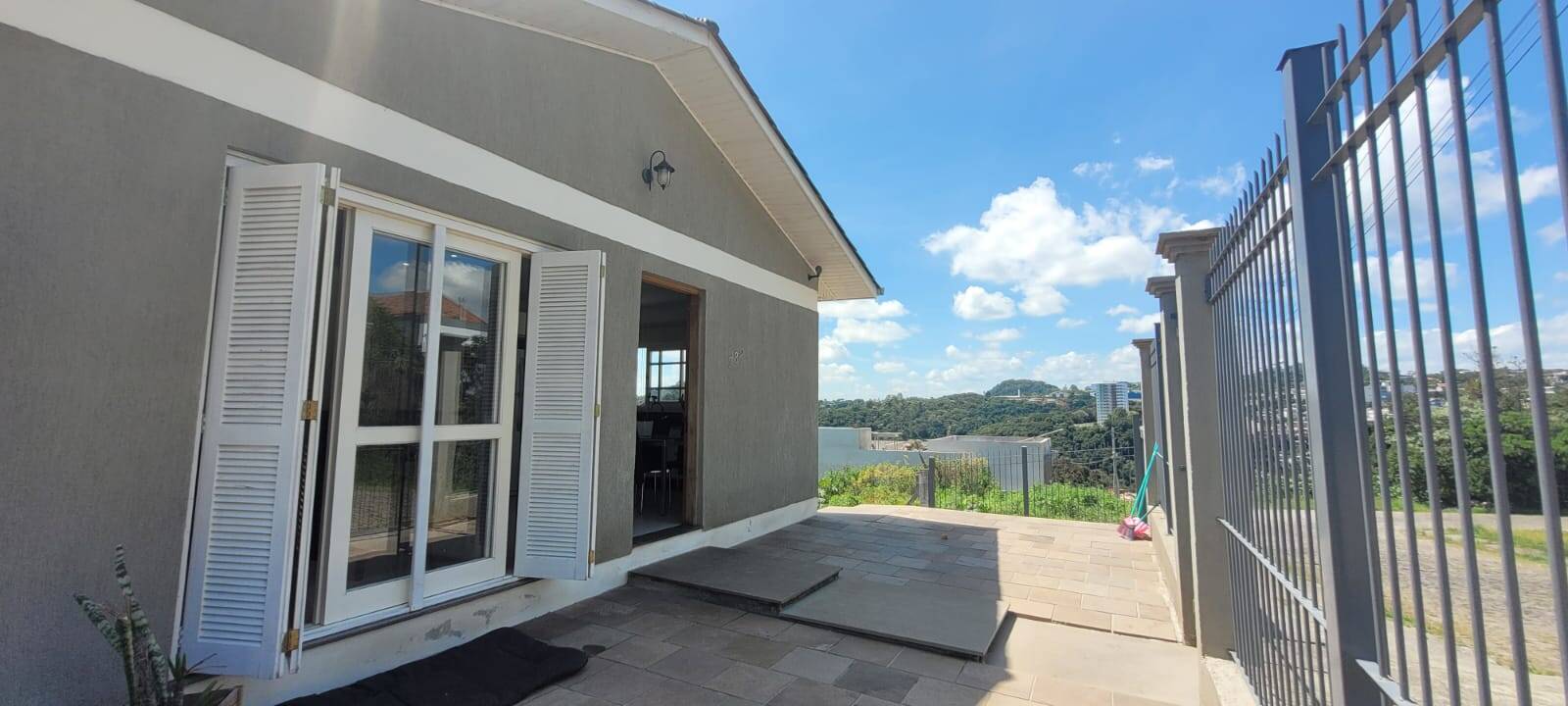 #VEE008 - Casa para Venda em Bento Gonçalves - RS