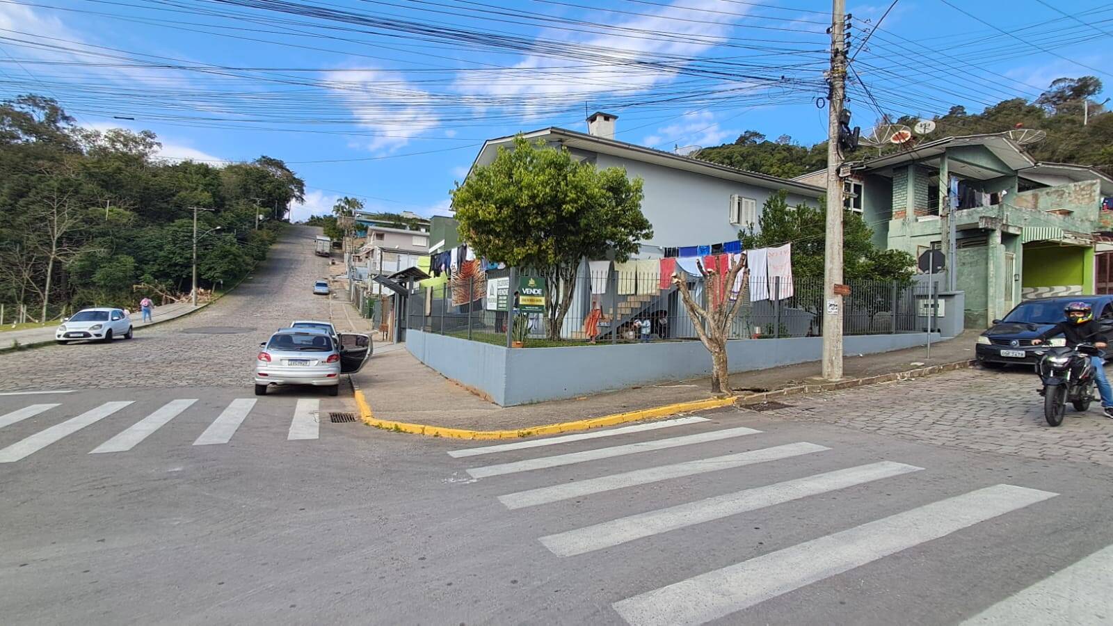 #108 - Casa para Venda em Bento Gonçalves - RS