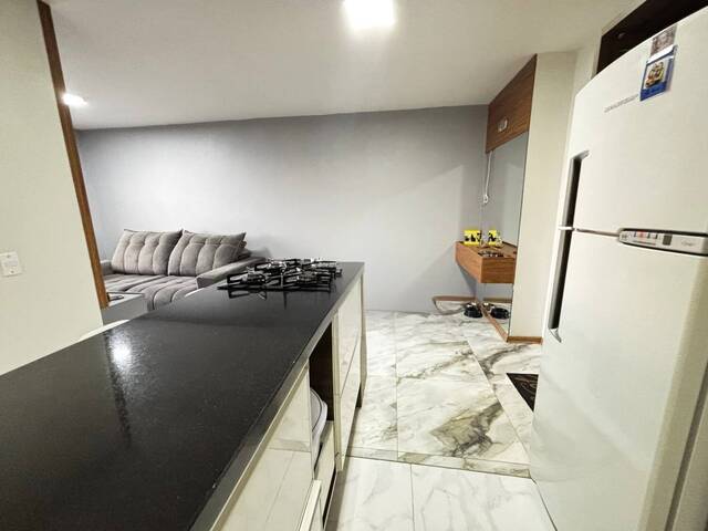 Apartamento para Venda em Bento Gonçalves - 4